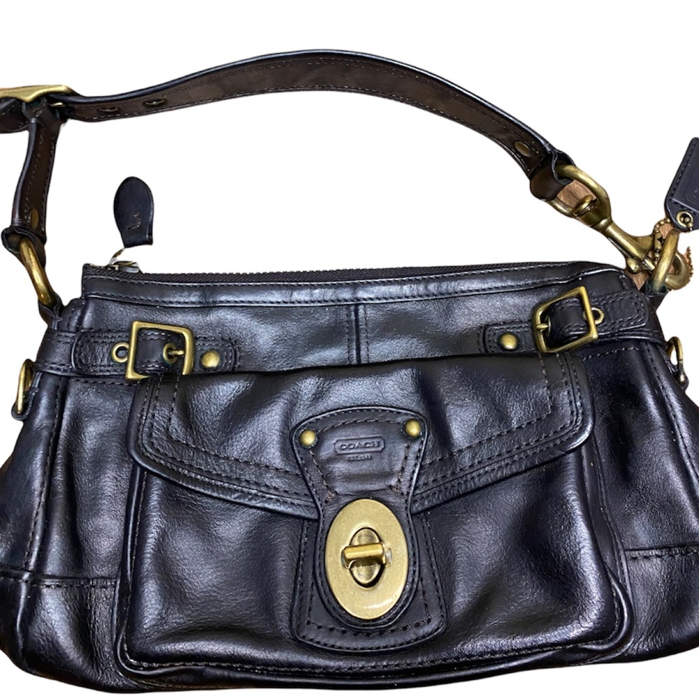 Coach black 65th
